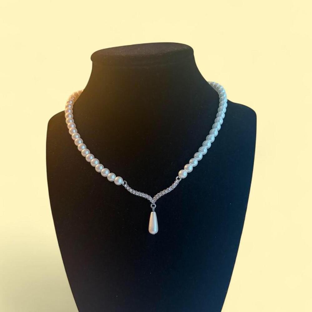 Coquette faux pearl rhinestone drop
